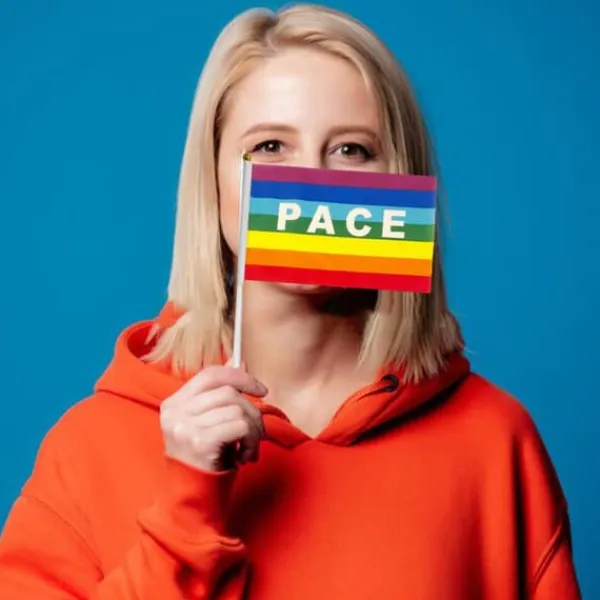 Flag & Vindposer^50/100 st Mini Peace Flag Rainbow Pacifist Flag Handhållen Polyester Peace Flagga