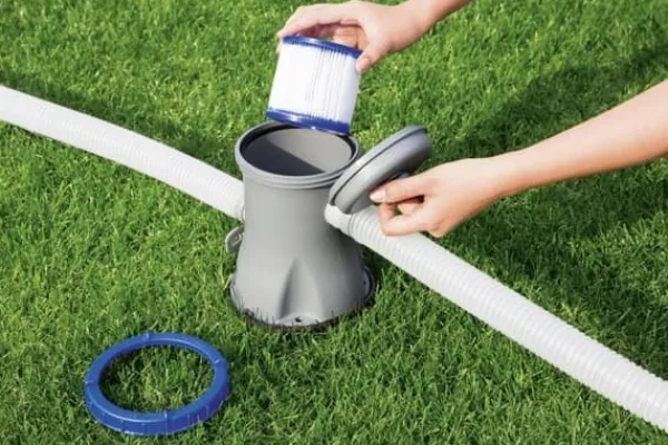 Best Bestway - svømmebassinpumpe - med filter - 2006 liter/time - grå Pool- & Spatilbehør