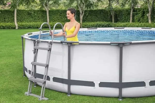 Hot Bestway Steel Pro Max 549x122 cm Rundt Ramme Pool Sæt med Pumpe, Stige & Tilbehør Pooler