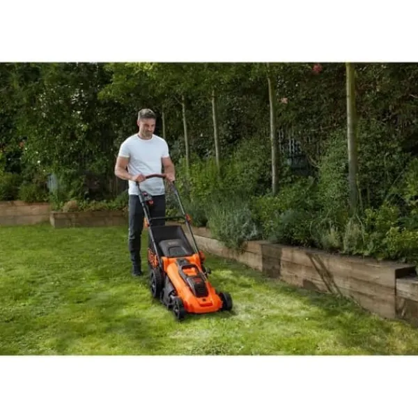New BLACK & DECKER Autosense batteridriven gräsklippare 48cm 36V 2x2 Ah Havemaskiner