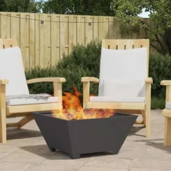 Hot Bålsted i koldvalset stål - Kvadratisk design | Farve: Sort | Størrelse: 60x60x30 cm Brændeovne