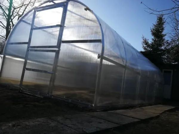 Online Drivhus BALTIC 3x10m med 6 mm polycarbonatbelægning Drivhus