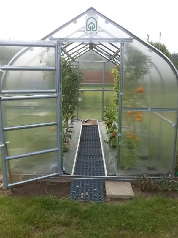 Clearance Drivhus STANDARD 20 - 2,5x8m med 6 mm polycarbonatbelægning Drivhus