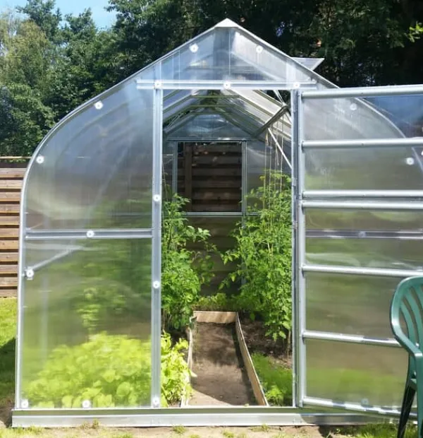 Clearance Drivhus STANDARD 20 - 2,5x8m med 6 mm polycarbonatbelægning Drivhus