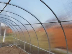 Clearance Drivhus KLASIKA RØR 3x10m (30m2) med fundamenter og 4mm polycarbonatbelægning Drivhus