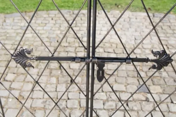 Buer, Spalier, Lysthuse Uden Tag^Eksklusiv Iron Rose Arch - Climbing Aid - Holdable & Elegant Design - Garden Accessory