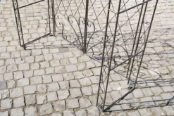 Buer, Spalier, Lysthuse Uden Tag^Eksklusiv Iron Rose Arch - Climbing Aid - Holdable & Elegant Design - Garden Accessory