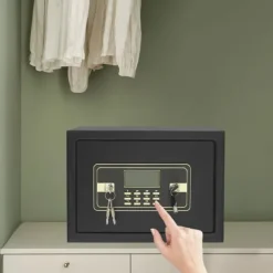 Pengeskabe^Elektronisk pengeskab - 22 L sikkerhedsboks - Alarm - Dobbeltlås - Vægmontering/fritstående - LED-display - Aftagelig hylde - Sort