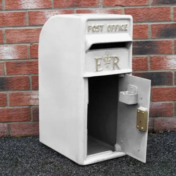 Postkasser & Brevindkast^Engelsk postkasse - hvid | Royal Mail Låst postkasse Bryllupsdekoration Dåpsdekorationer Havedekorationer Begivenheder Britisk