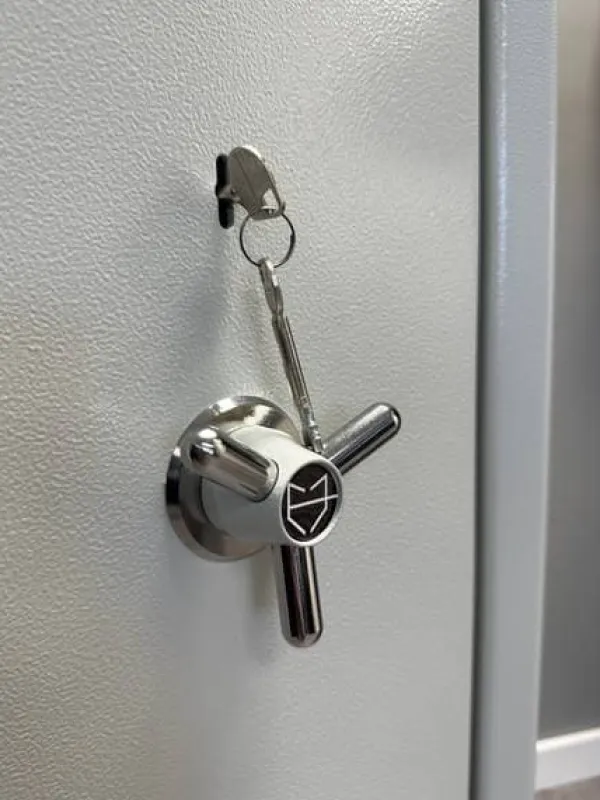 Pengeskabe^Franz Jäger Våpenskap 5/7 Key Fighter