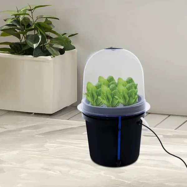 Clearance Frøplantekasse, 12-24 VDC spændingsområde, maks. 3 A strøm, timercyklus 60 min TÆNDT/30 min SLUKKET, produktstørrelse 27x27x29 cm, vægt 1,32 kg Kit Til Plante- & Urtedyrkning