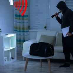 Bevægelsesdetektorer^Infrarød bevægelsessensoralarm - tyverialarm med 2 fjernbetjeninger, 105° scanningsområde og 105dB, egnet til hjem/garage/butik