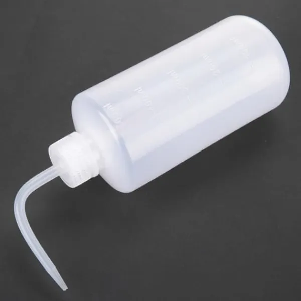 500ml plastik vandflaske til sukkulenter med smal mund og skalamærke Vanding