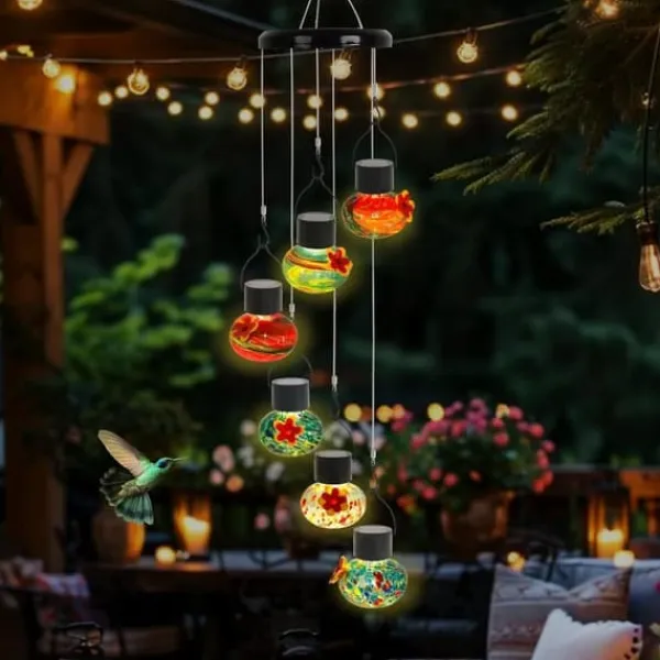 Clearance OBOSOE Solar Hummingbird Feeder med vindklokke – 6 lækagesikre glasdøre, matteret design og flerfarvet natlys Vinddekoration