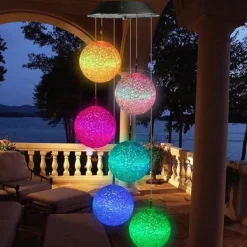Sale OBOSOE soldrevet vindklokke – 6 LED-lyskugler med farveskift og IP44 vandtæt design Vinddekoration