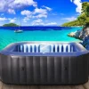 Sale Oppustelig jacuzzi – Ø165 cm – 3 personer – 105 massagedyser – Med pumpe, låg og filter – Sort/hvid – Rund – Op til 42°C Spa & Udendørsbad
