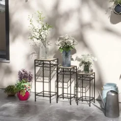 Online Outsunny 3-delt stabelbart plantestativ blomsterbord blomsterholder med rattan-look plantestativ til have altan metal guld Plantestativer