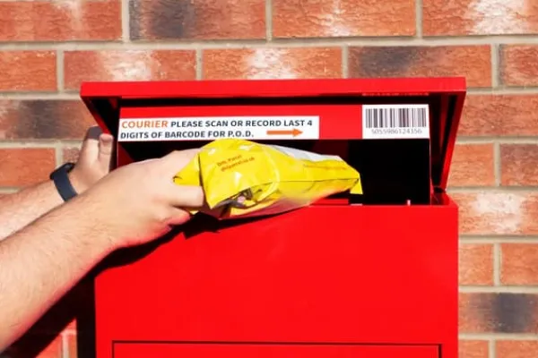 Outlet Pakkeboks Postkasse Rød | MonsterShop Postkasser & Brevindkast