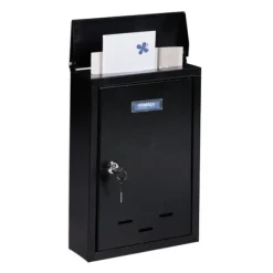 Postkasser & Brevindkast^Robust postkasse med navneskilt