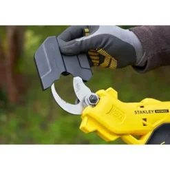 Best Sladdlös elektrisk sekatör - Stanley Fatmax - SFMCPP32B-XJ - 18V - 32mm skärkapacitet - Batteri ingår ej Haveværktøj