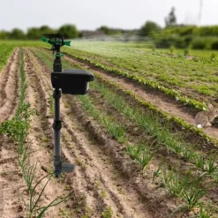 Insektmiddel & Dyreafvisende Middel^Solcelledrevet dyreskræmmer, bevægelsesaktiveret vandspreder, justerbar til have, frugtplantage og landskabsarealer, sort