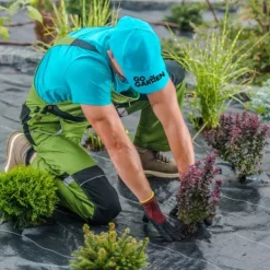 Online Sort agrotekstil til ukrudt, mulching, 3,2x100m, 70g pløkker Haveduge
