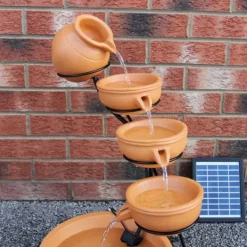 Springvand & Damme^Springvandskåle med Solcelle - Terracotta | Have Dekoration
