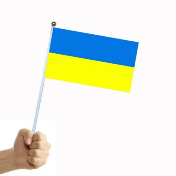 Flag & Vindposer^100st Ukraina Handhållna Flaggor 21*30cm Ukrainska nationella Mini Stick Flaggor Fest Festival Parader Fester Dekor