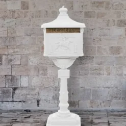 Postkasser & Brevindkast^The Living Store postkasse med piedestal aluminium vintagestil rustbestandig hvid - Postkasser