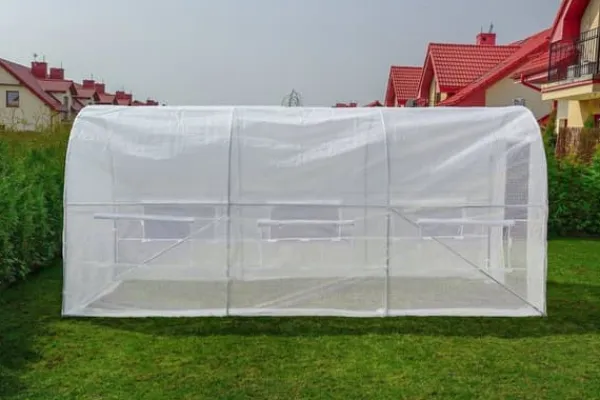 Hot Hobby Drivhus 4.5x2x2m - Holdbart, UV-bestandigt PE-dække, 9m² dyrkningsareal Drivhus