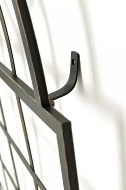 Clearance Viva Handcrafted Metal Trellis - Antique Bronze Finish, 180cm Height Krukker & Plantebeholdere