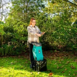 Kompostkværn 2500W - Til grene op til Ø45mm | Inkl. 45L opsamlingspose Havemaskiner